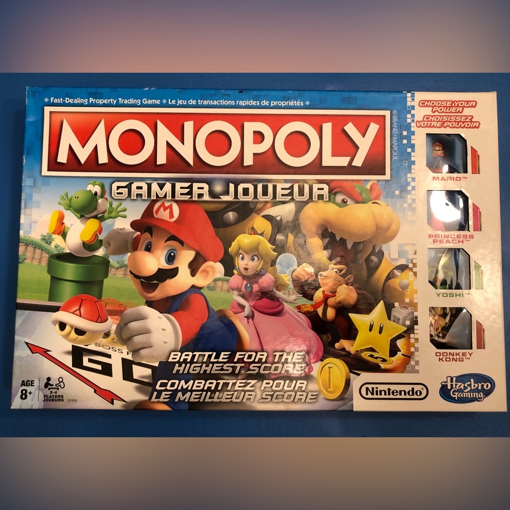 Hasbro Nintendo's Super Mario MONOPOLY Gamer